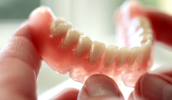 Новое в протезировании зубов
